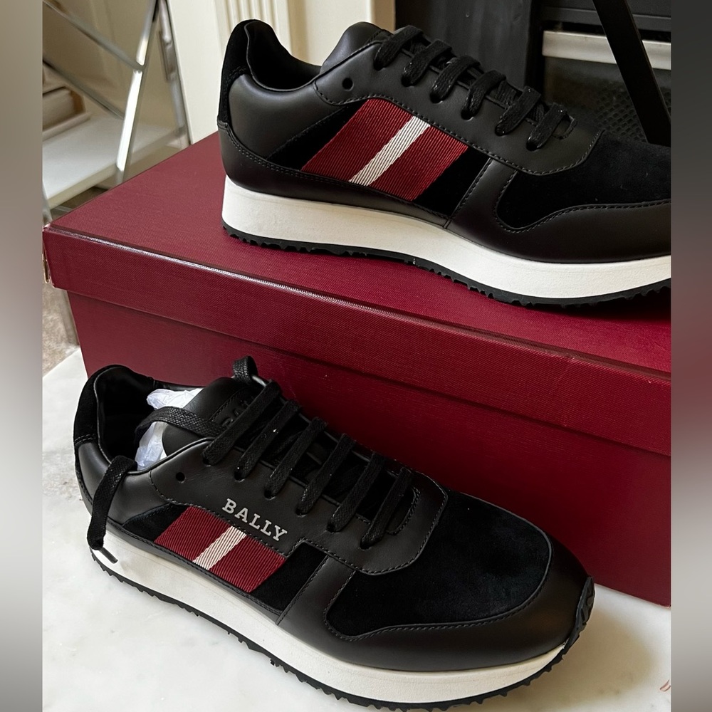 NIB Unisex BALLY CALF LEATHER LOW TOP SIZE 8 women/ SIZE 6 men